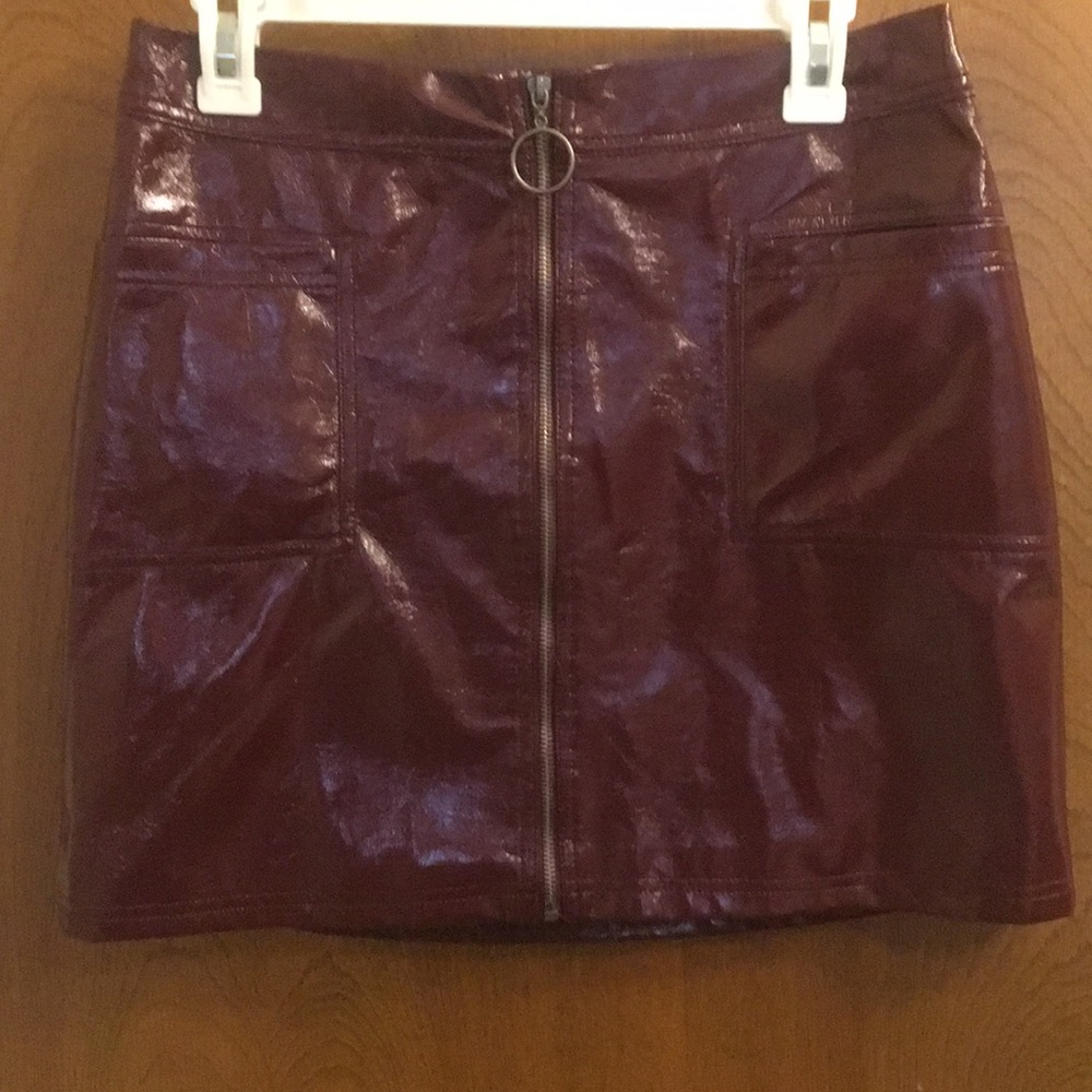 Wild Fable O-Ring Zip Up Maroon Skirt